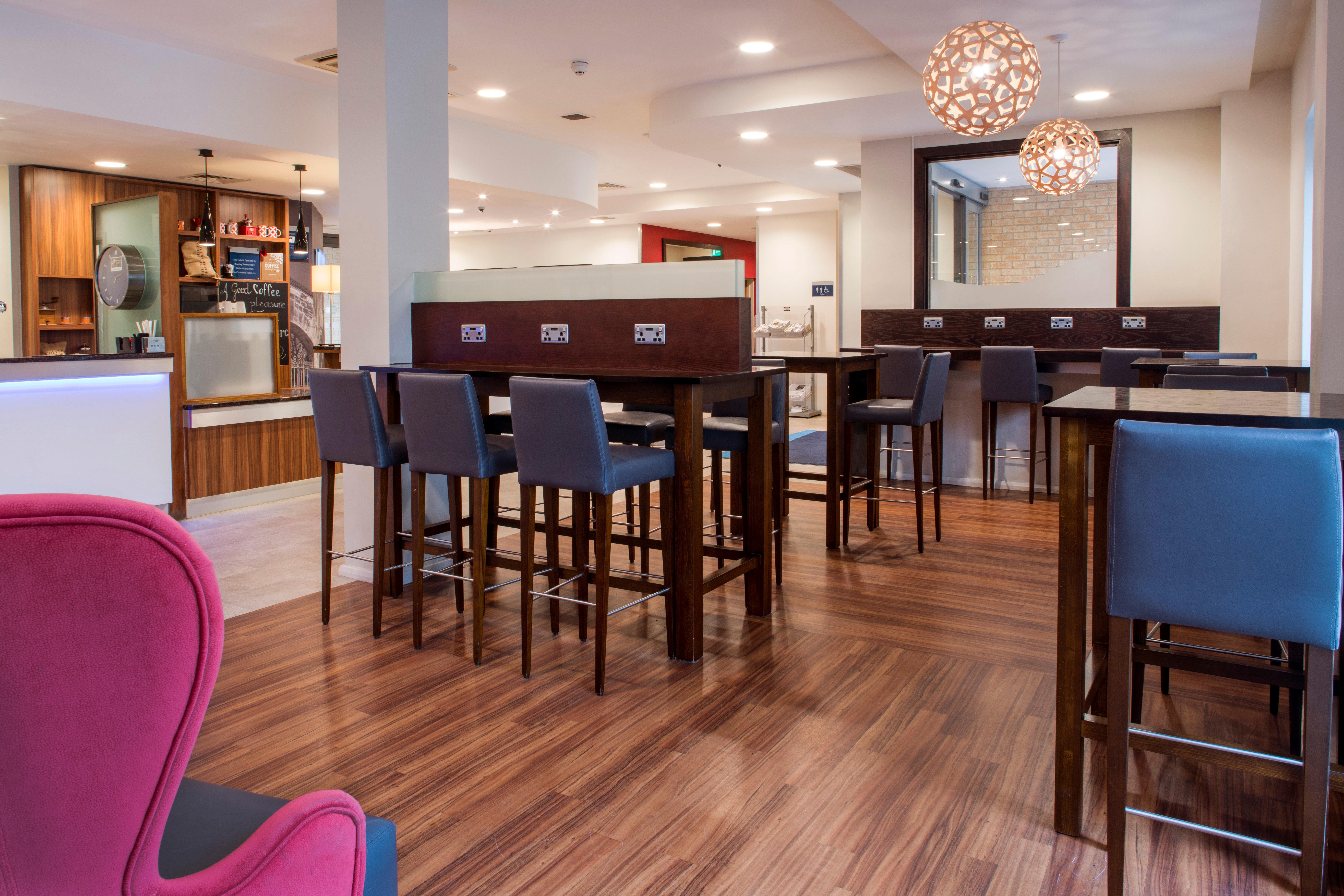 Holiday Inn Express Leicester City By Ihg Exteriör bild