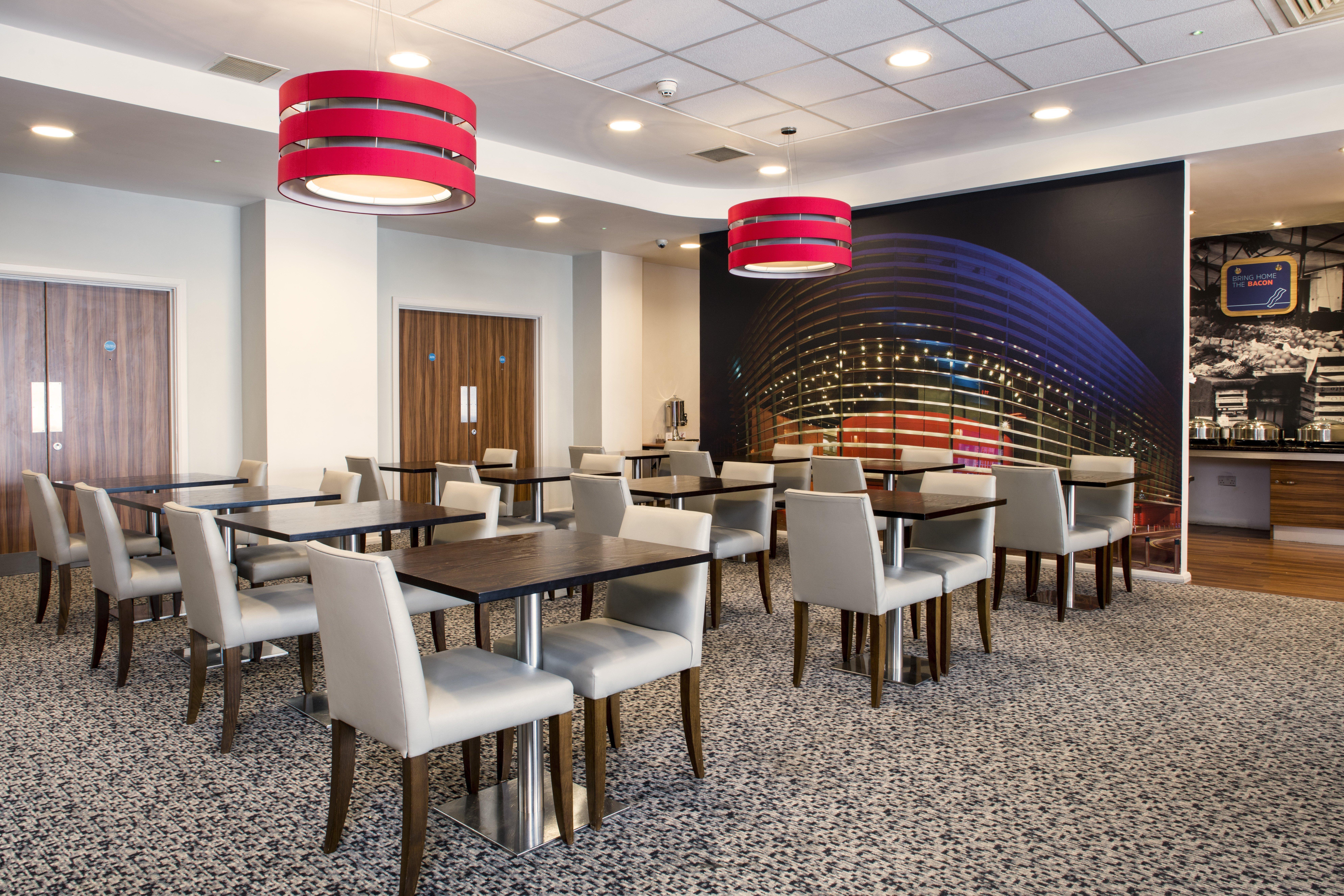 Holiday Inn Express Leicester City By Ihg Exteriör bild