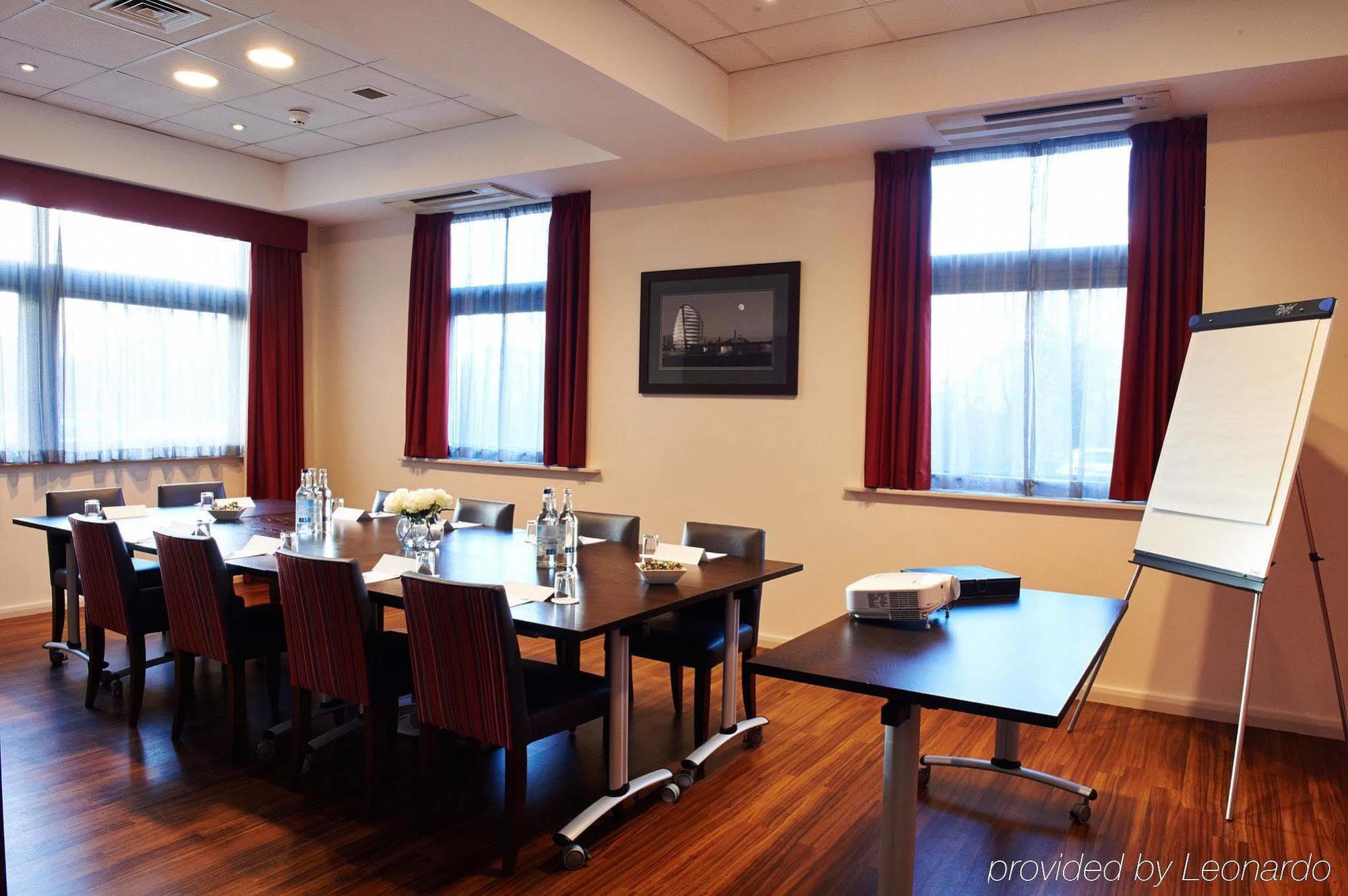 Holiday Inn Express Leicester City By Ihg Exteriör bild